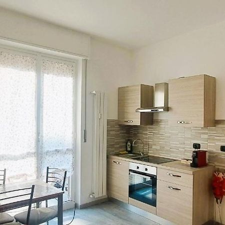 La Petite Maison Apartment Agrate Brianza Bagian luar foto