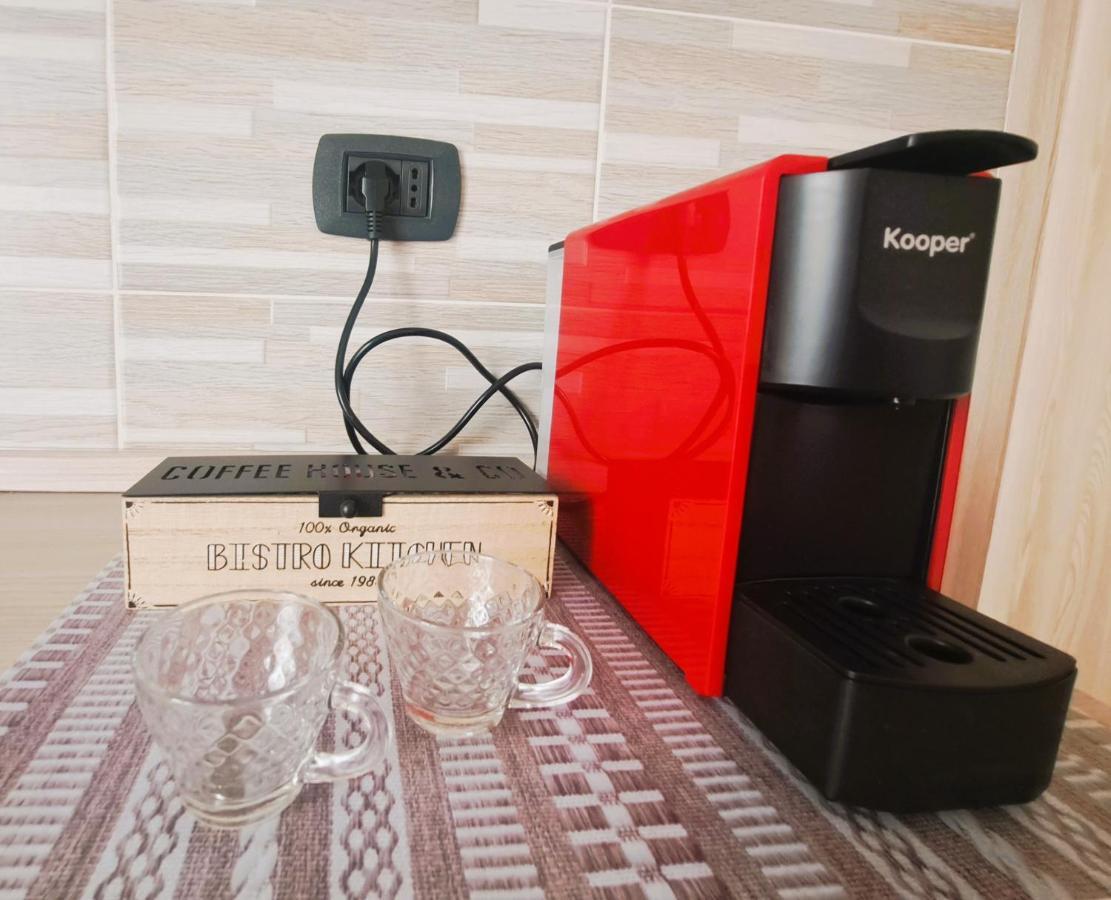 La Petite Maison Apartment Agrate Brianza Bagian luar foto